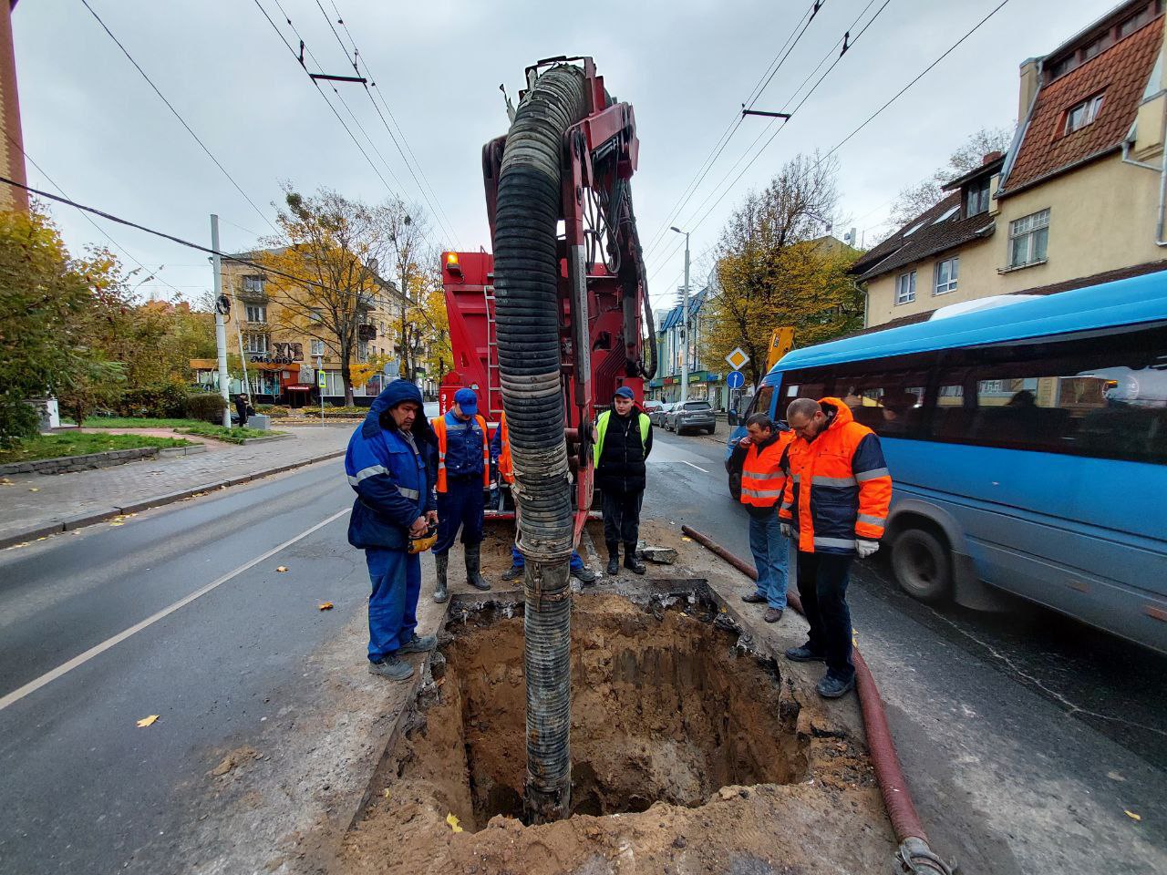 Устраняем поломку выпуска канализации 