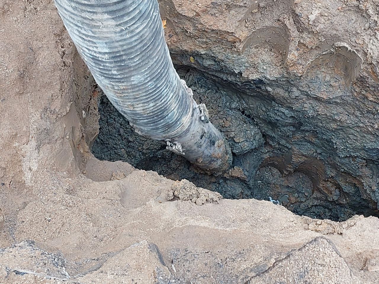 Устраняем поломку выпуска канализации 