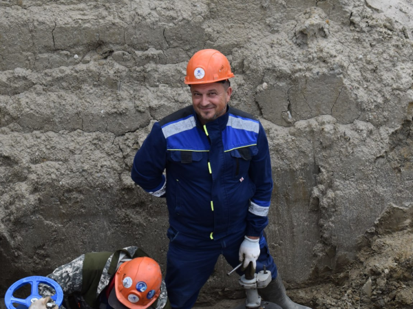 Сегодня мы поздравляем наших слесарей! 