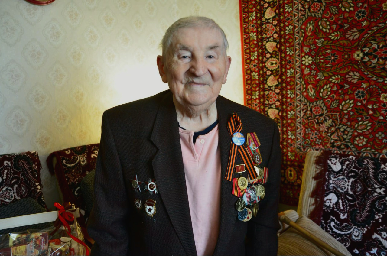 Поздравление ветеранов Великой Отечественной войны в преддверии главного праздника