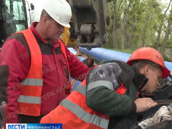 На 2-м Трамвайном переулке в Калининграде продолжаются работы
