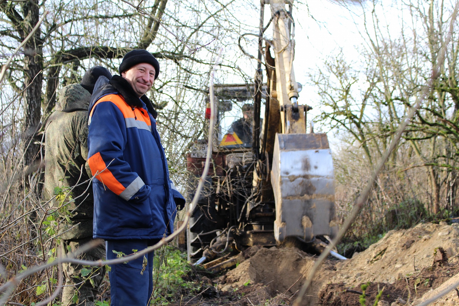 Замена 150 метров трубопровода в поселке Мостовое Черняховского района